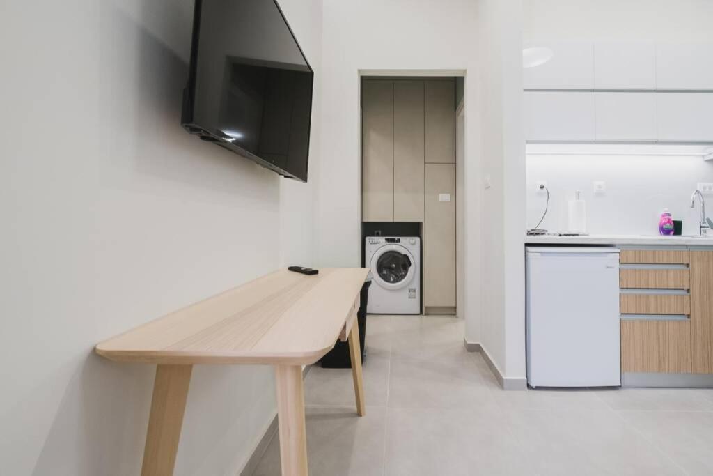 Peris 2 - Central Apt Near Old Town - Ac, Washer Chania  Exterior foto
